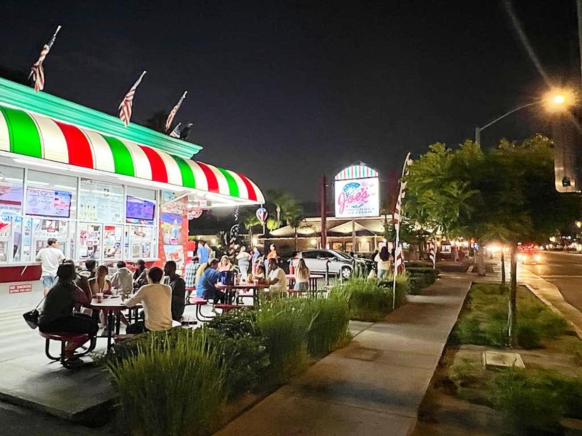 Bposhtels Anaheim Vandrarhem Exteriör bild